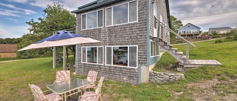 Lamoine Vacation Rental | 4BR | 2.5BA | Stairs Required | 2,300 Sq Ft