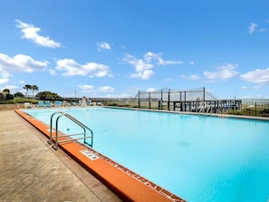 Seating around Pool on Beachside (unheated)