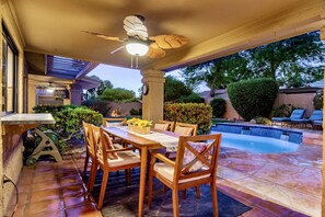 Enjoy dining Al Fresco!