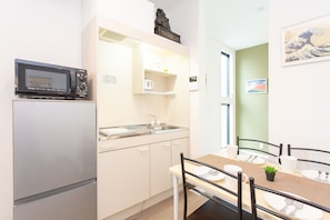 Private kitchenette