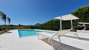 Alcamo, private pool