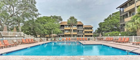 Myrtle Beach Vacation Rental | 2BR | 2BA | 850 Sq Ft | Stairs Required