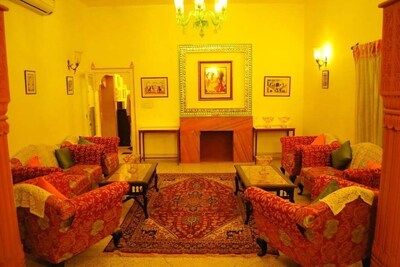 Mahal  Khandela :Enchanting Hotel for Your Stay in Jaipur - family- operated