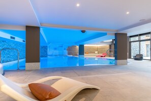 Piscina al coperto