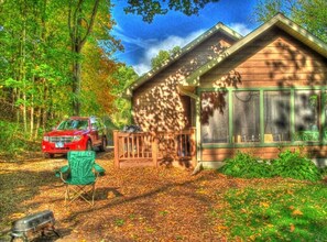 Exterior of "Haven" Cabin.