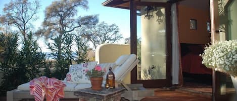 Outdoor Lakeside Patio off Bedroom.