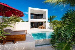 Sundeck