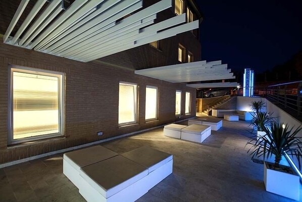 Terassi/patio