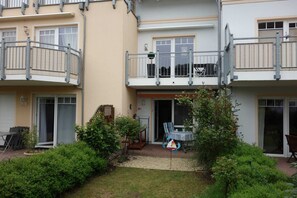 Blick auf die Terrasse