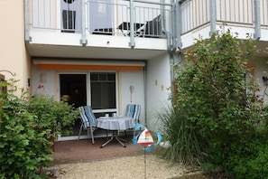 Blick auf die Terrasse