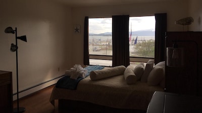 Suite View at Auke Bay - Almost Waterfront Offering 15% OFF ON TOURS! 