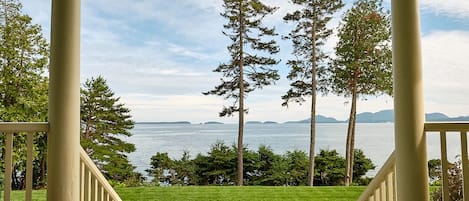 Grand and Elegant porch opening up to Frenchman Bay and the spacious lawn!