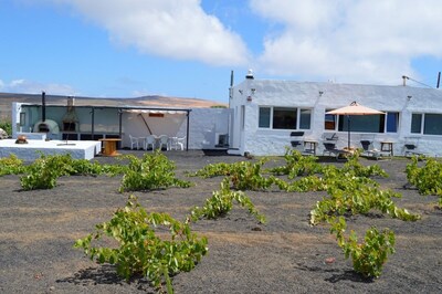 Casa con vistas al volcán con jardín, solarium, terraza y barbacoa