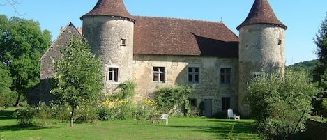 Le château de Lantenne