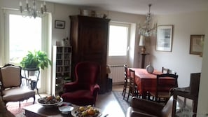 Le salon - salle à manger