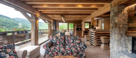 Le séjour vue panoramique sud - Chalet du Haut - Domaine La Nolière