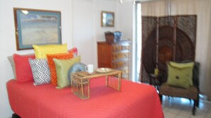 Double-size bed with plenty of room to stretch out.