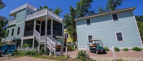 Welcome To Lighthouse Lodge And Dune Light