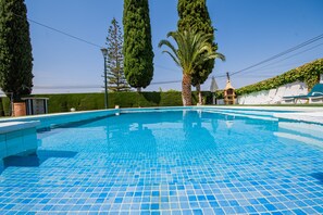 Casa Los Mimbrales with private pool | Cubo's Holiday Homes