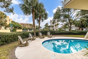 223 Cedar - Private Pool