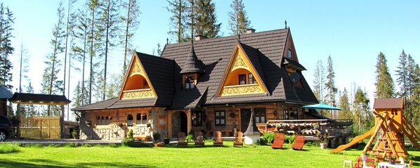 Bajkowa Chata - Tatra Ski Chalet.