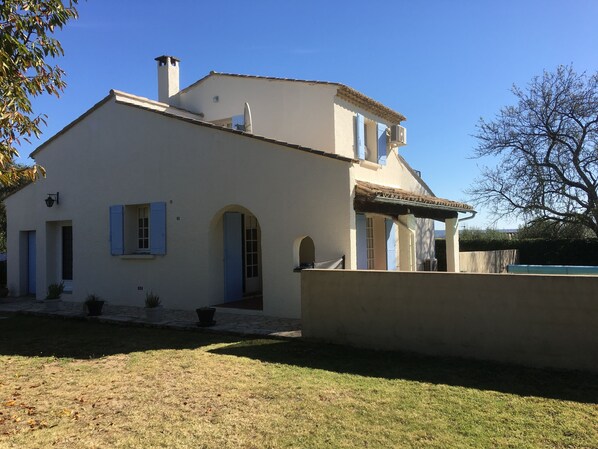 Extérieur