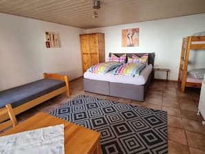 5-Bett-Zimmer