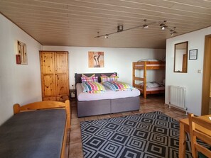 5-Bett-Zimmer