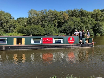 Narrowboat - Sleeps 10 - Raki Raki - 69ft