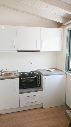 Private kitchenette