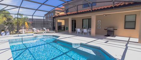 Pool Heat and Jacuzzi -Additional fee listed on description