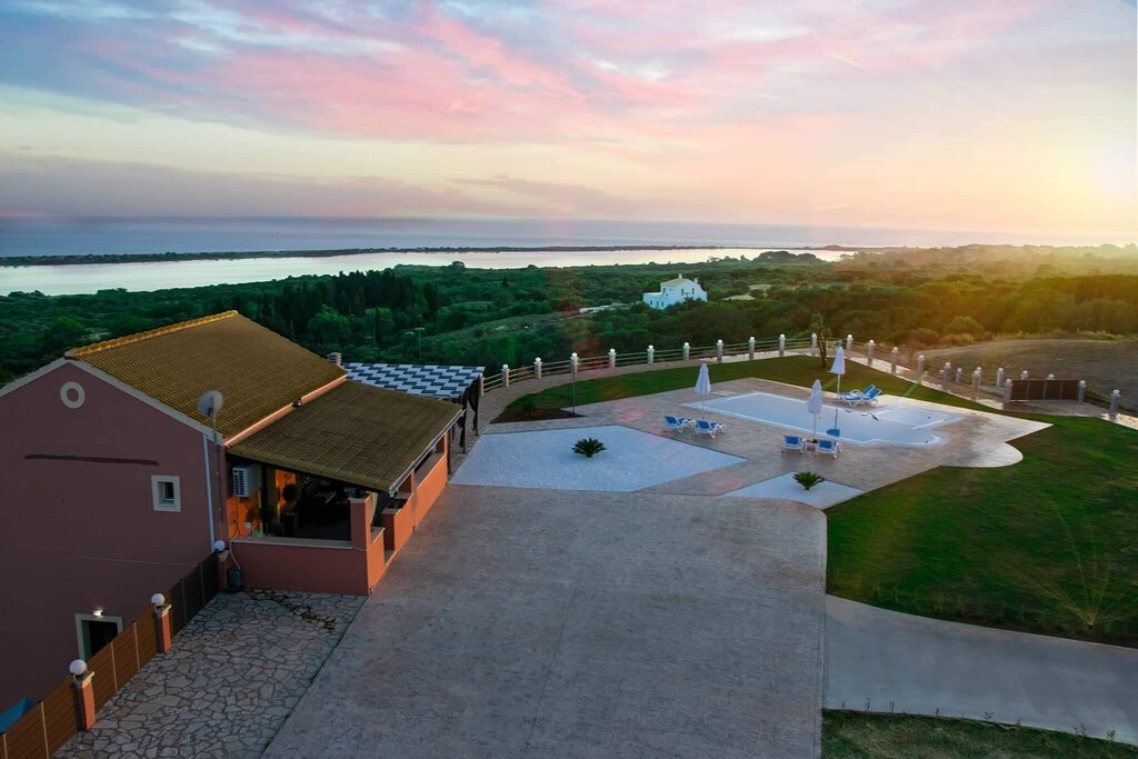 Picture of villa