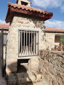 LÄNDLICHES HAUS EL MIRADOR DEL CORNEJA