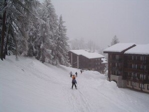 Snow and ski sports