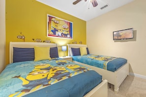 2 Double Beds