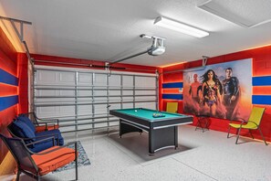 Spielezimmer
