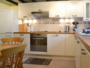 Lovely kitchen dining room | Annie’s Cottage, Millom