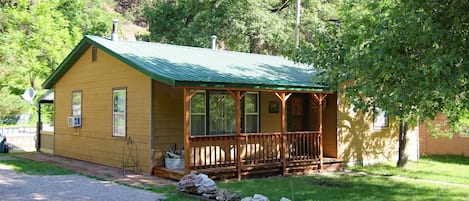 Hidden Gulch Cabin