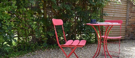 Bistro table & chairs