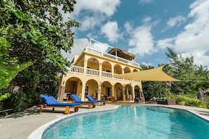 Stunning oceanfront Villa  with gorgeous views of the Caribbean