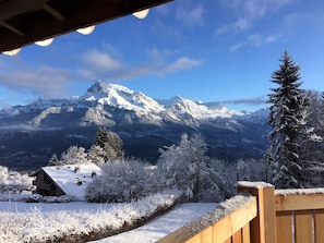 terrasse vue Aiguilles de Warens