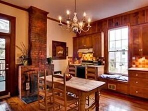 Kitchen area