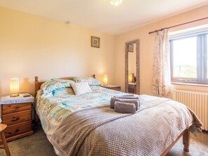 Double bedroom | Trewin Court - Well Farm Holiday Cottages, Holsworthy, near Launceston
