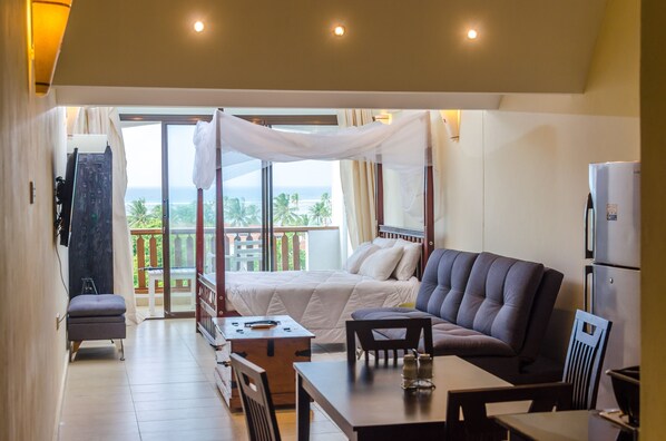 Chrystal Baharini Studio Apartment