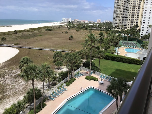 BALCONY VIEW OF CLEARWATER BEACH & WARM GULF OF MEXICO WATERS!