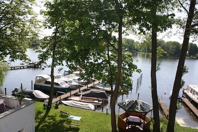 Very nice apartment on the water