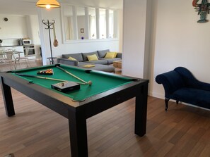 Spielezimmer