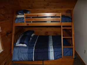 Single over Full Bunk Bed