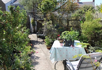 Top Cot Cottage: comfortable, friendly, perfect in St Just!