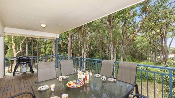 Outdoor Dining Area